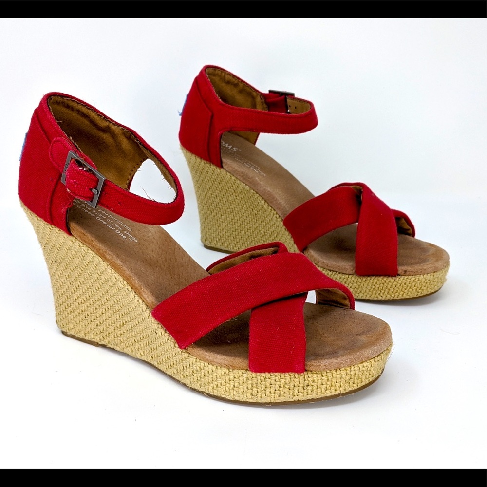 Red wedges